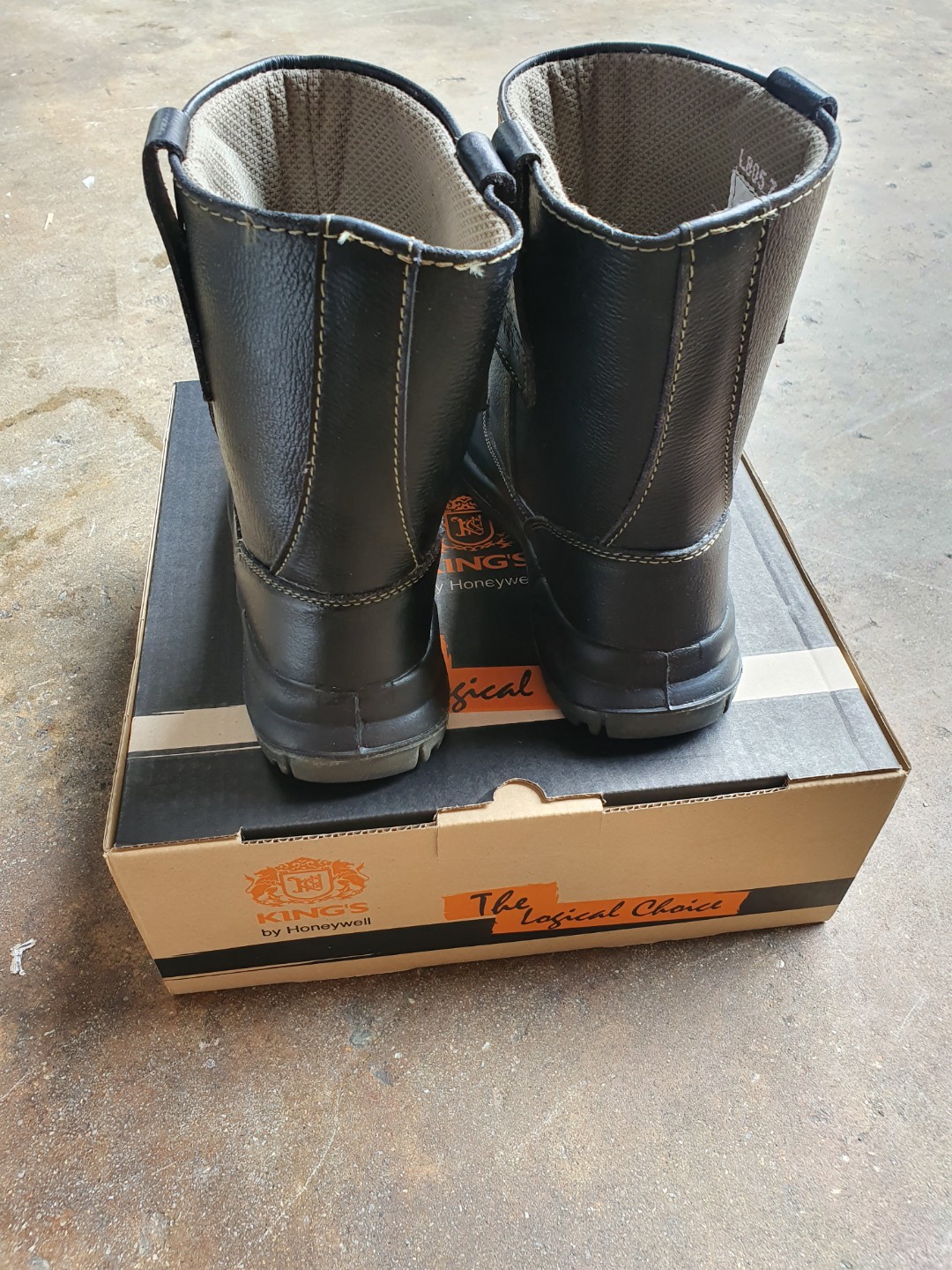 kings safety shoes high cut