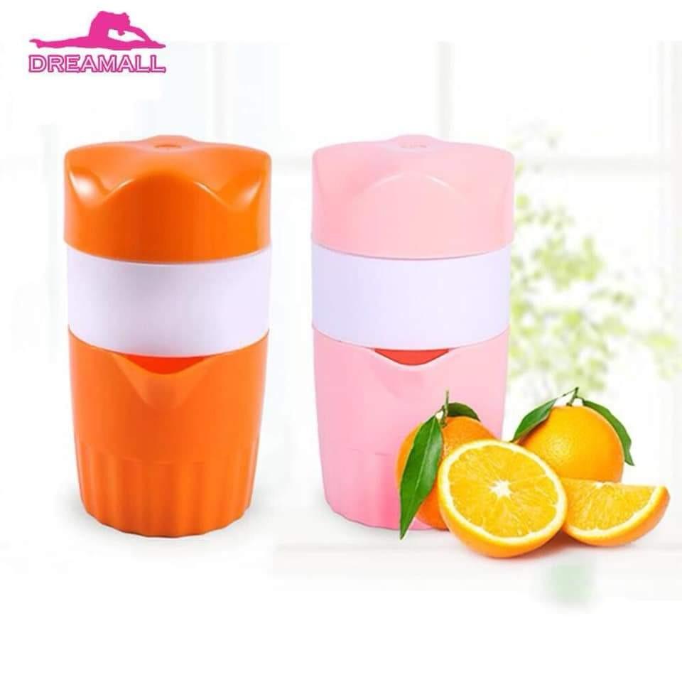 Lemon/Fruit Juicer (Category: Juicers, Blenders & Grinders) located in Mandaluyong City. Submitted by shopmla (Listing ID 257936740, Image 1). Description: Portable Lemon Juicer Orange Citrus Squeezer Fruit Coffee Cup New Fashion 300ml Php 150..