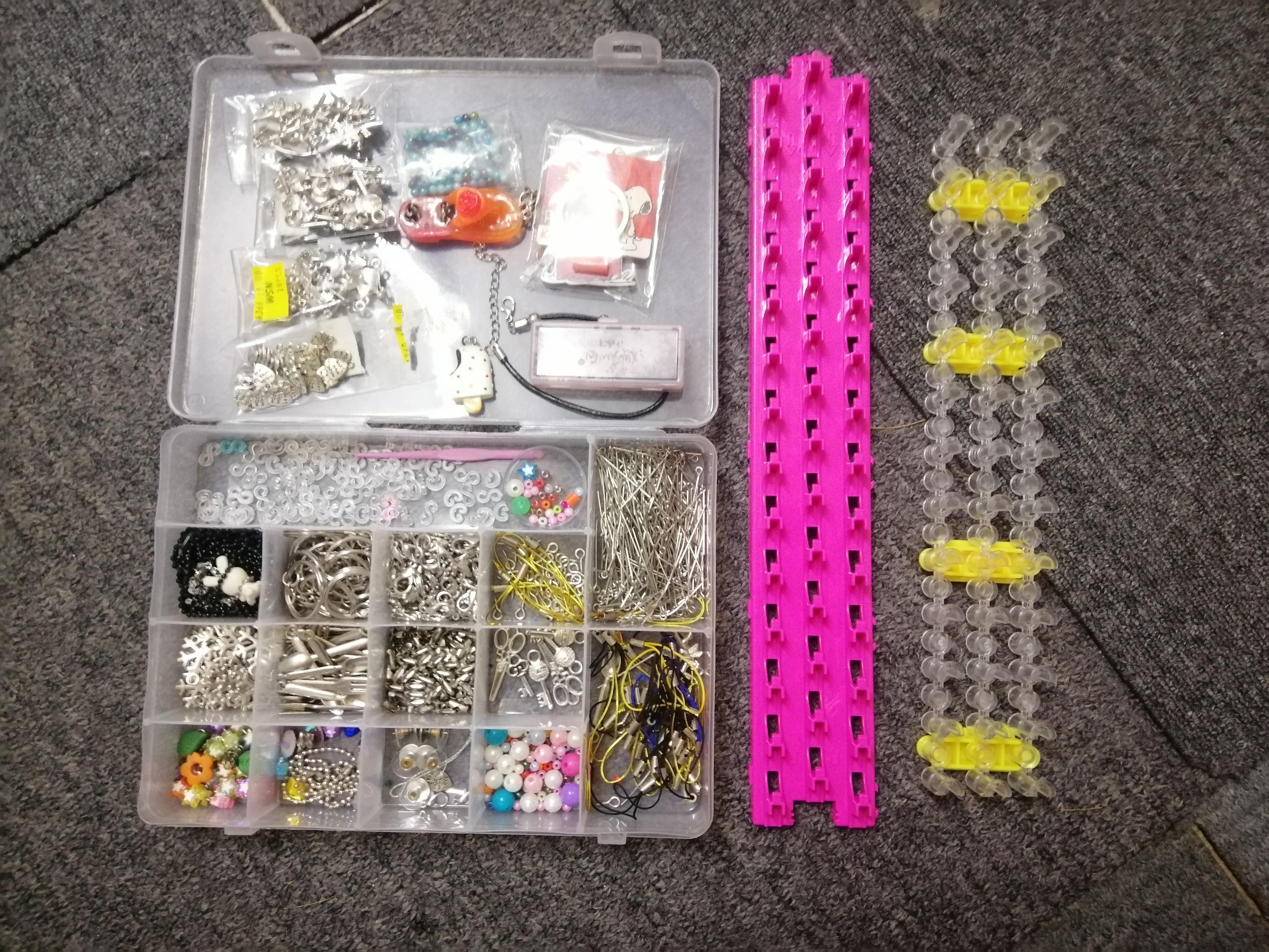 Polymer clay & craft accessories (Category: Craft Supplies & Tools) located in Quezon City. Submitted by brycine022416 (Listing ID 257980756, Image 3). Description: Take all for 2000 What you see is what you get (pictures for reference).