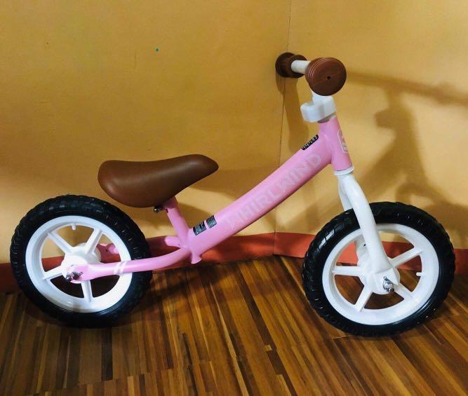 whirlwind balance bike pink