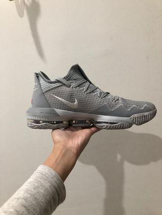 💯 Authentic NIKE LEBRON XVI LOW