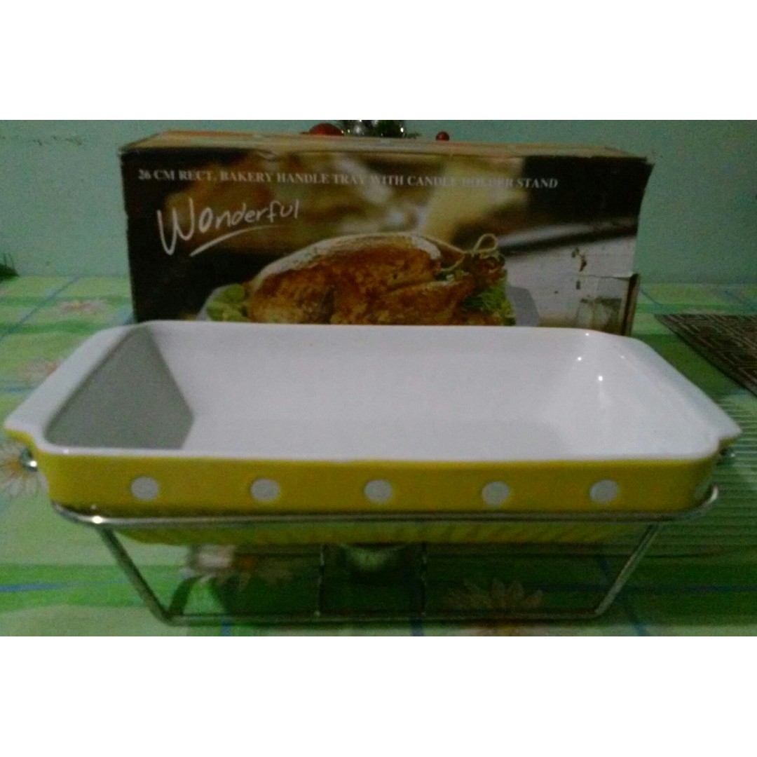 Bakery Handle Tray (Category: Bakeware) located in Taguig. Submitted by juls0607 (Listing ID 258219526, Image 2). Description: New rectangular bakery handle tray with candle holder stand, 26cm / Php350.00 negotiable..