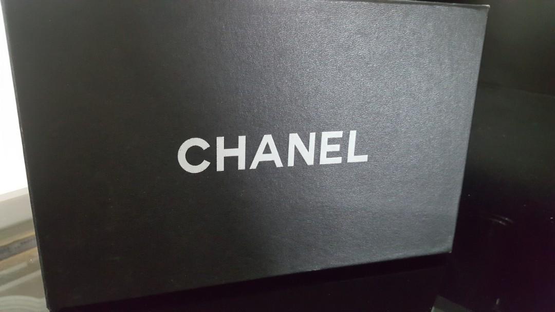 chanel shoe bag