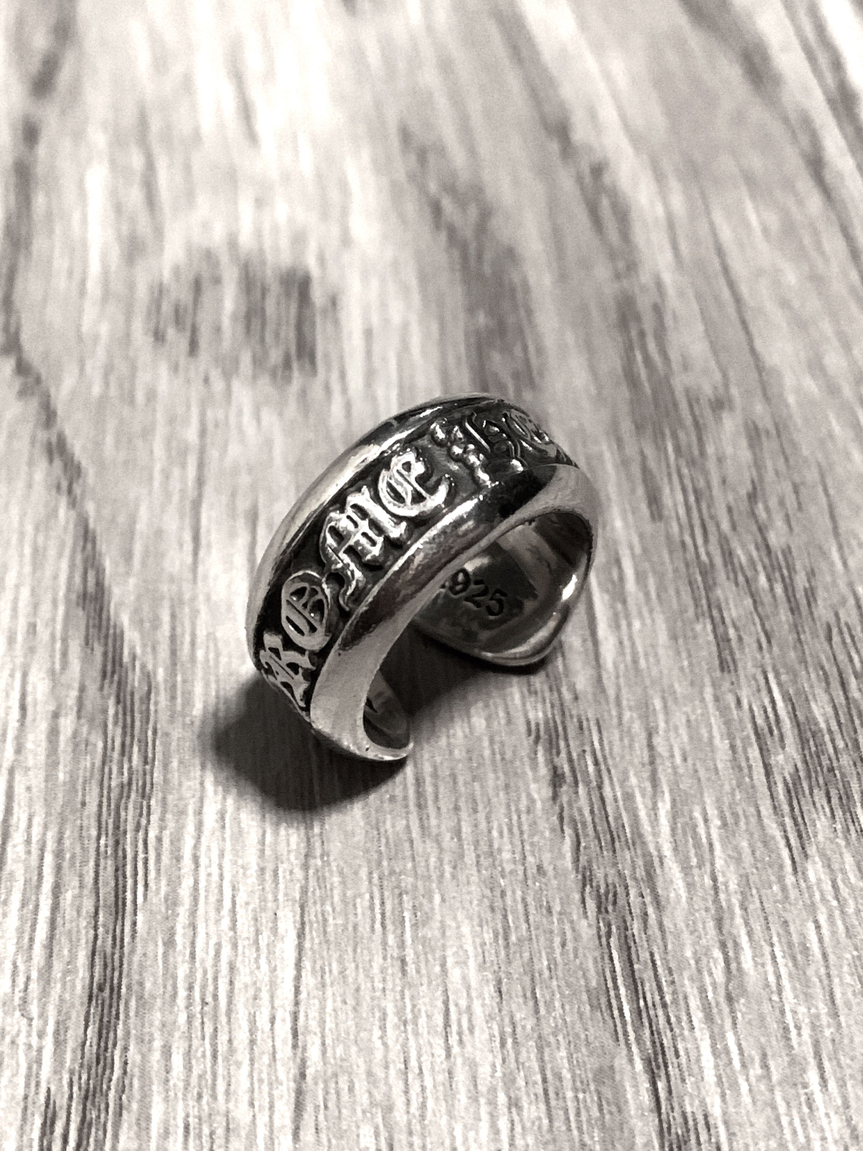 Chrome hearts new arrivals scroll label ring