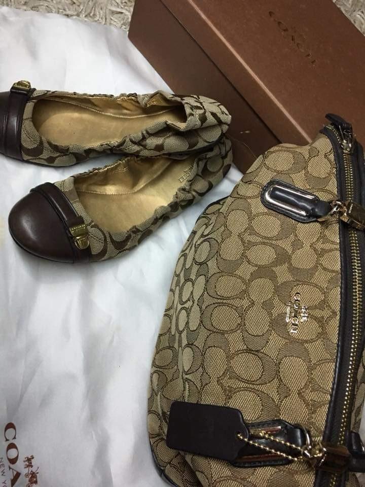 Coach mini kelsey (Category: Luxury Bags & Wallets) located in Calasiao. Submitted by ziamarahbb (Listing ID 258053891, Image 3). Description: Coach mini kelsey Authentic Preloved but in excellent condition Seldom used Bought 10k+ ( brandnew price) Selling 5,800 only Accept for lay away 2-3gives Msg me how!.