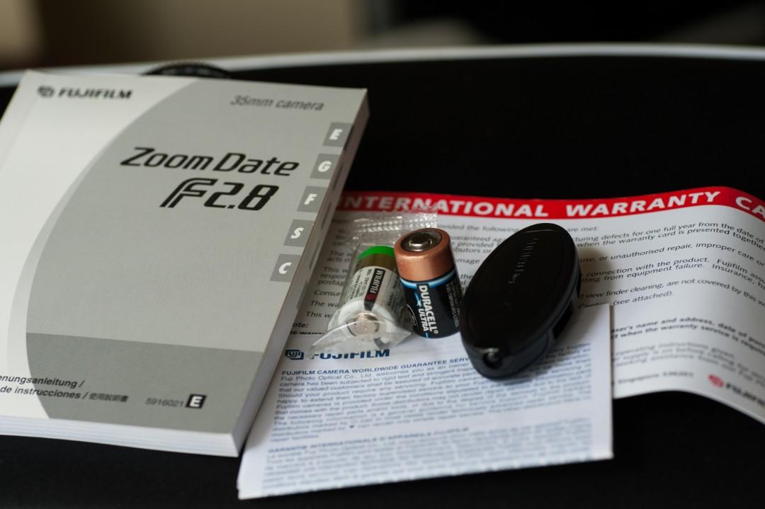 Fujifilm Zoom Date 2.8 Silvi, Photography, Cameras on Carousell