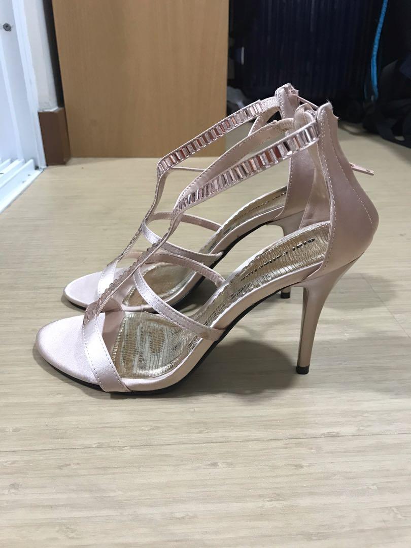 gibi high heels