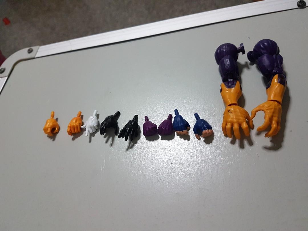 Marvel top legends hands