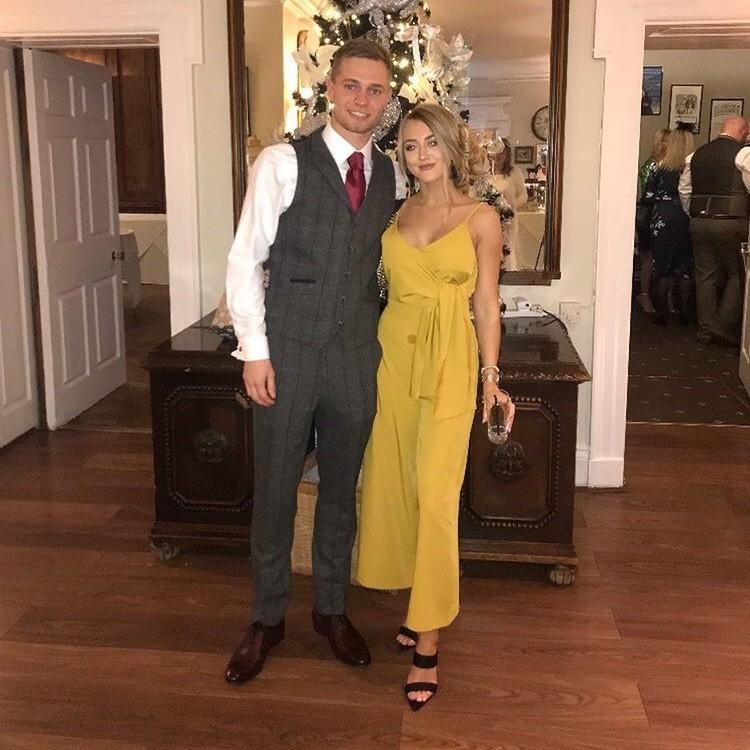 Yellow jumpsuit missguided 2025