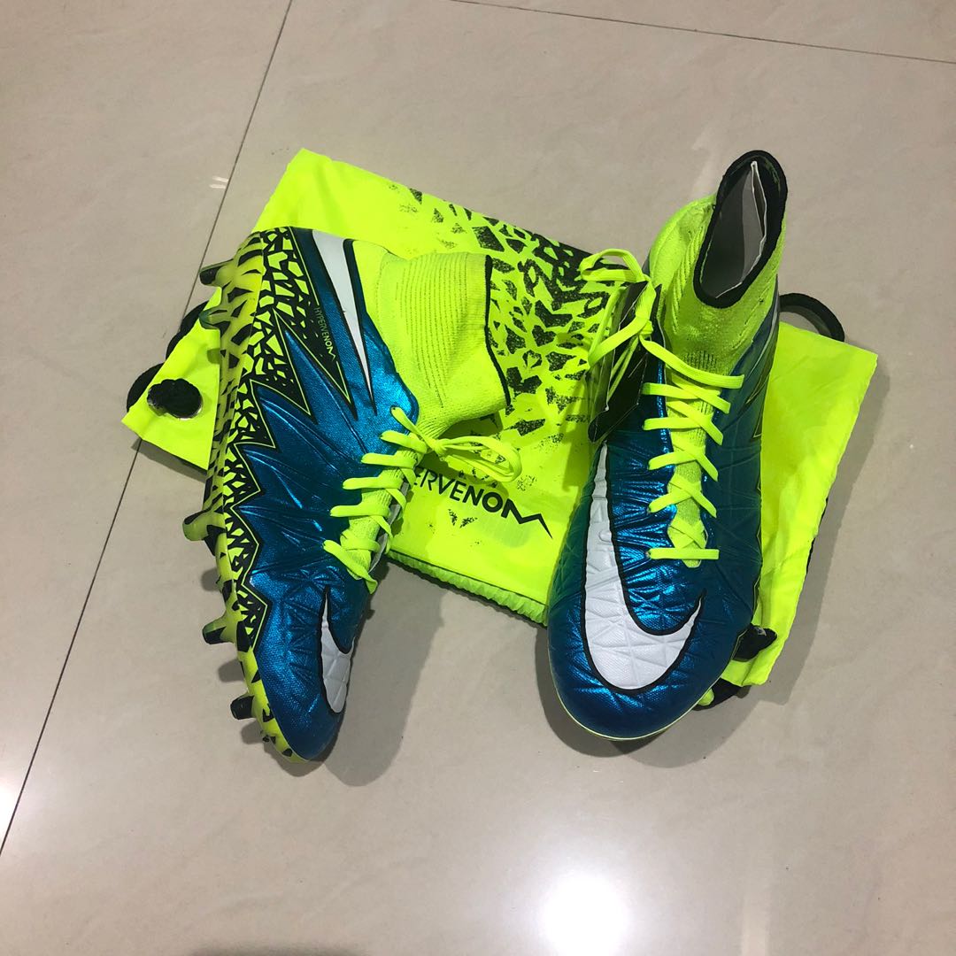 Hypervenom phantom discount 2 blue