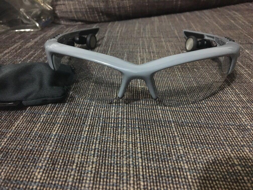 Oakley bluetooth online
