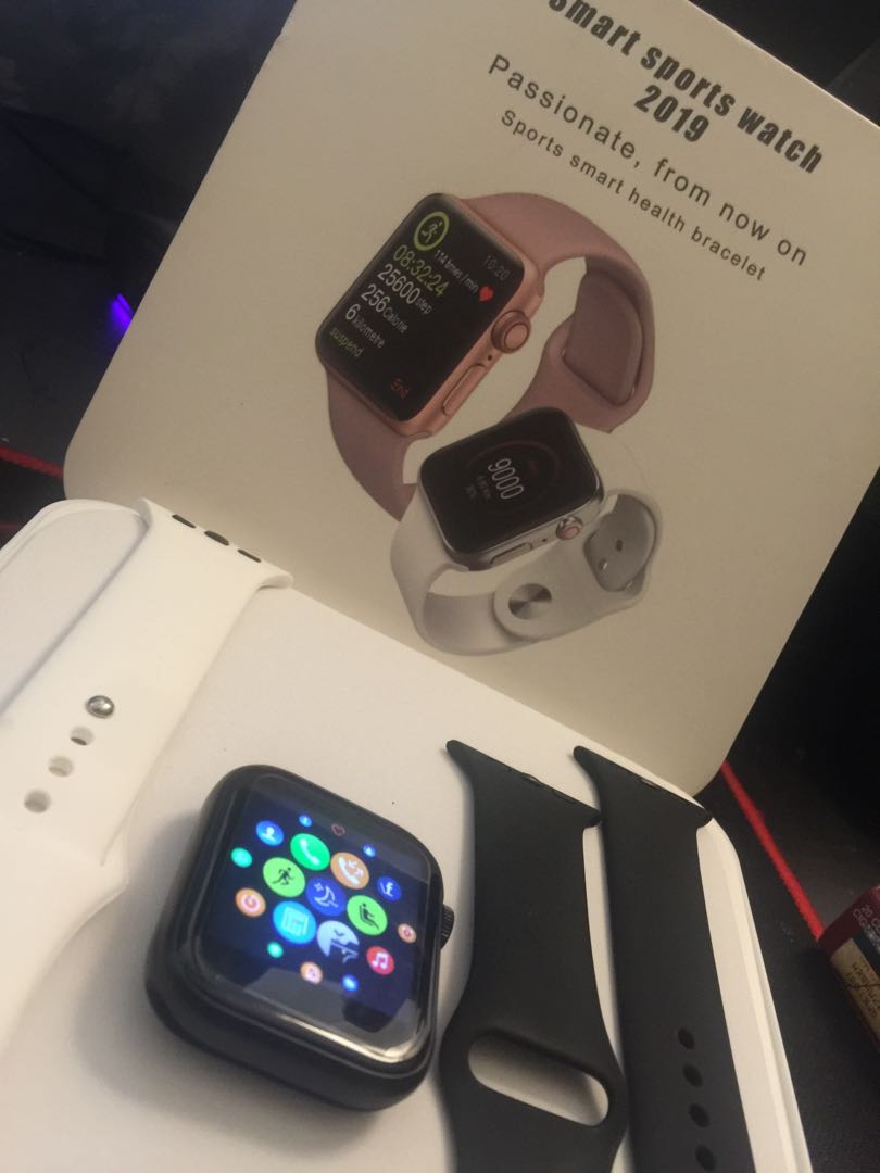 Smart Watch Series 4 Men S Fashion Watches On Carousell