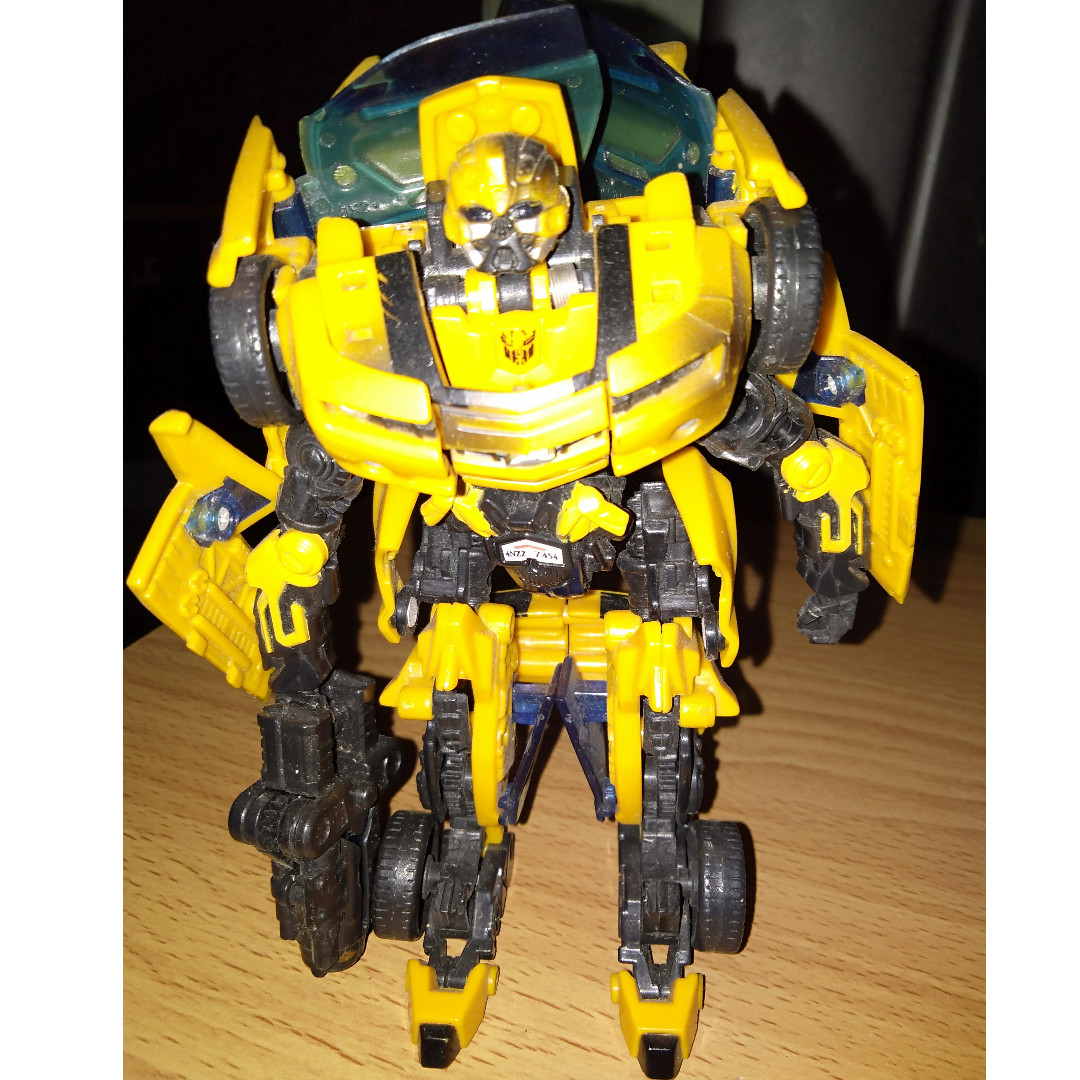 Transformer Toy Bumblebee, Hobbies & Toys, Toys & Games on Carousell