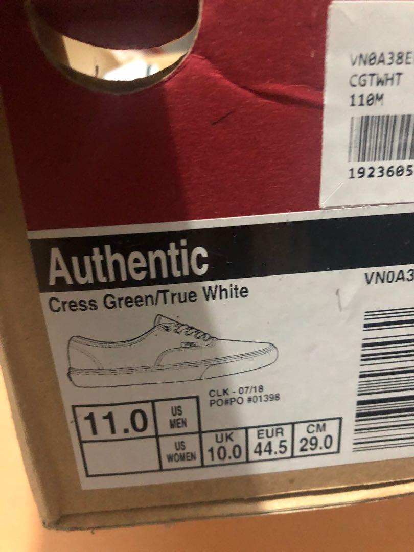 Vans Authentic (Category: Sneakers) located in Manila. Submitted by soyfresh (Listing ID 258210269, Image 1). Description: Brand New Excellent condition Vans Authentic Cress Green cdg supreme wtaps stussy visvim balenciaga fendi issey y3 acronym sacai undercover kaws number (n)ine fragment off-white comme des garcons braindead nike yeezy LV vetements Palace.