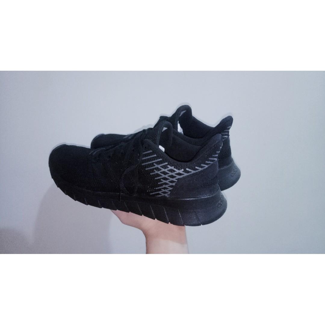 Adidas Asweerun Core Triple Black F36333 Meet Up Shipping and