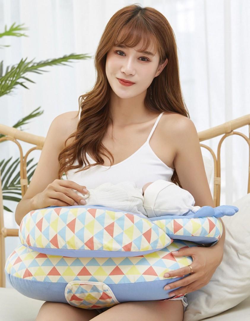 Breastfeeding pillow, Babies & Kids, Nursing & Feeding, Breastfeeding