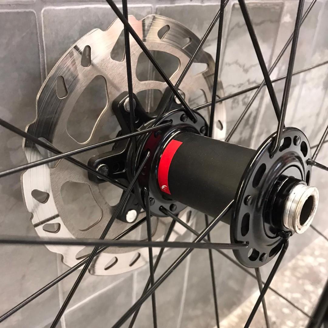 Fulcrum racing 6 hotsell db road disc wheelset