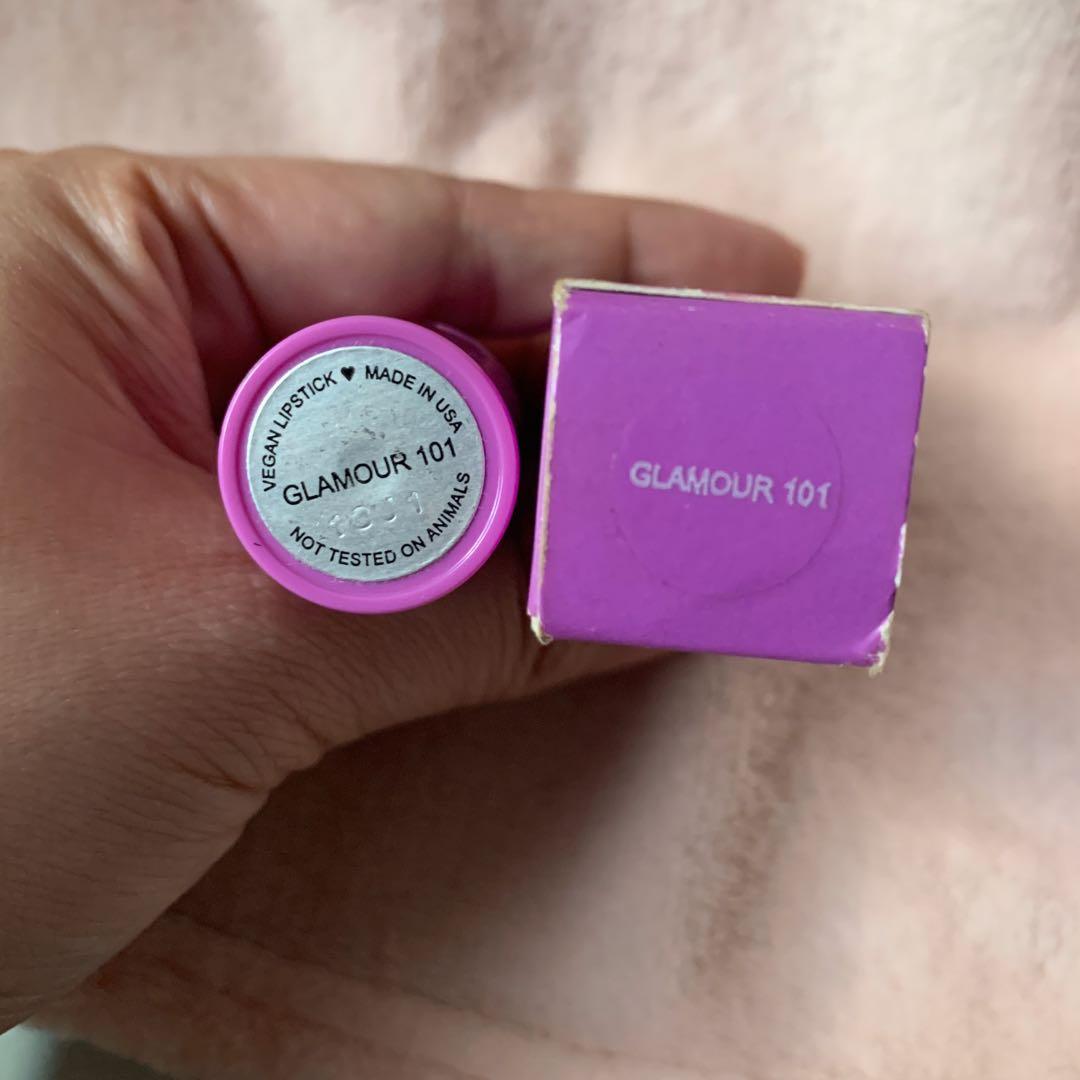 Glamour101 (Category: Makeup) located in Manila. Submitted by thelovelymd (Listing ID 258309898, Image 3). Description: Looking for a new home. 💯authentic. Preloved. Too many lippies. . ..