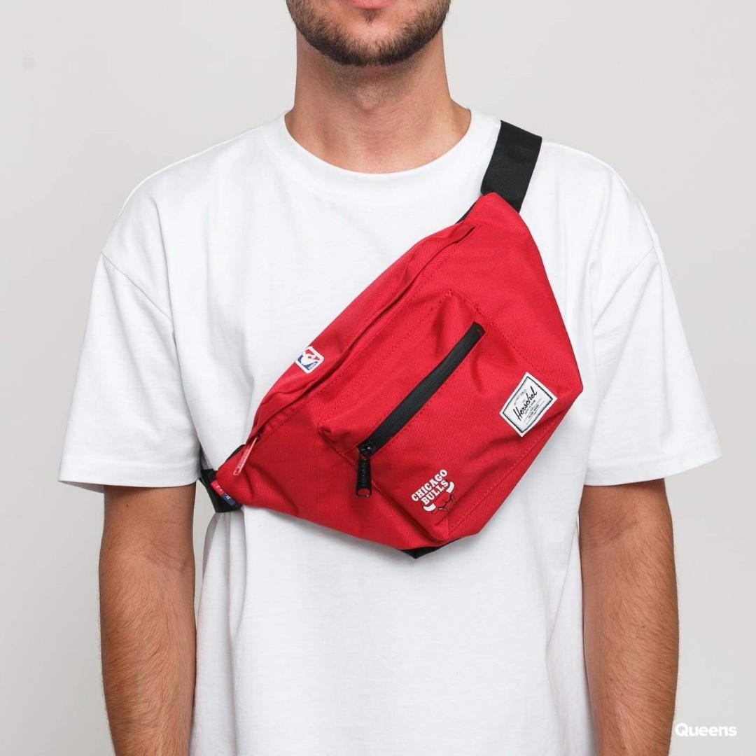 Herschel belt on sale bag price