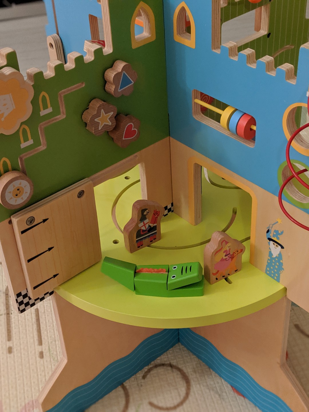 Manhattan toy storybook castle top