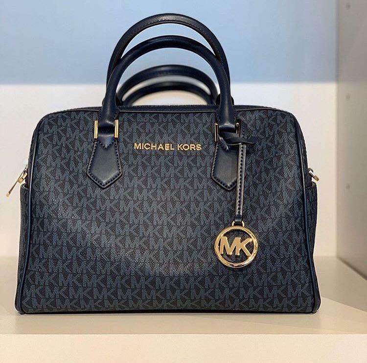 Michael kors discount crossbody admiral
