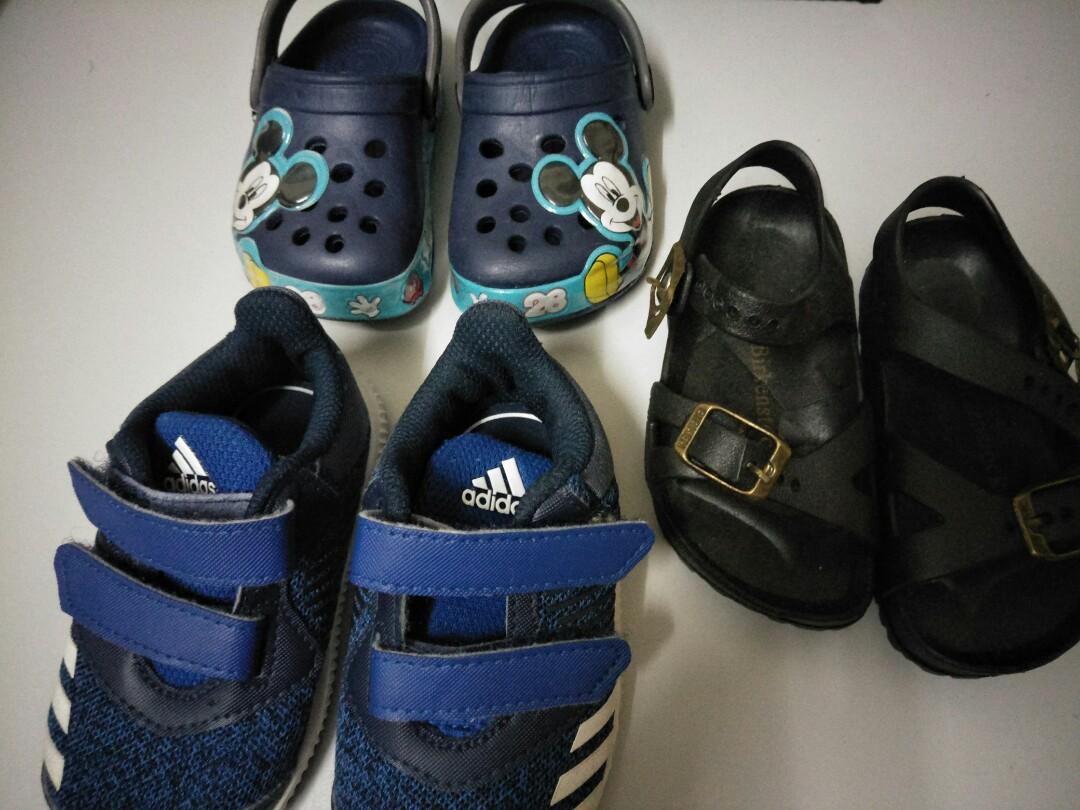 adidas mickey mouse baby shoes