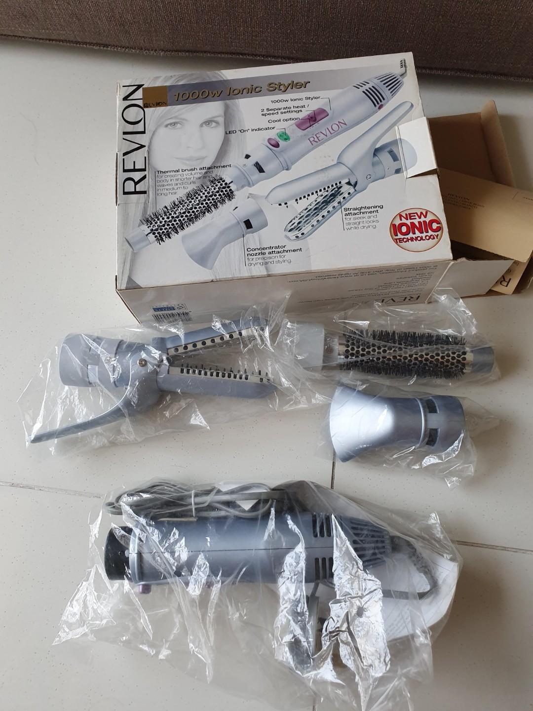 Revlon ionic hair styler ( comes with thermal brush attachment, concentrator nozzle detachment