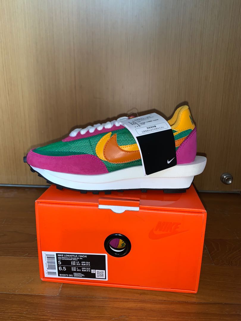 nike waffle racer sacai