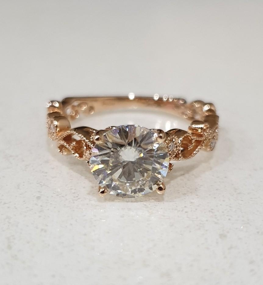 Sales 1 5ct Moissanite Vintage Ring Genuine Diamonds Pavings Women S Fashion Jewellery Rings On Carousell