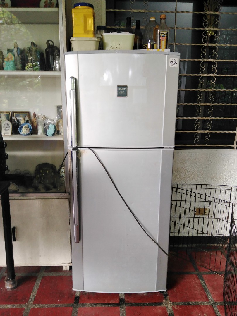 Sharp Refrigerator Freezer 10cu Ft Tv Home Appliances Kitchen Appliances Refrigerators And Freezers On Carousell