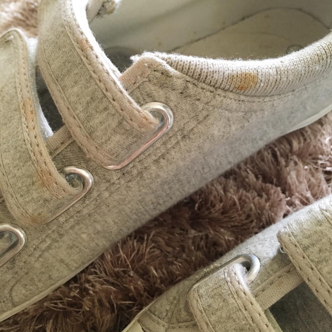 Sportsgirl sneakers top
