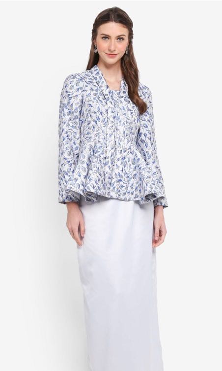 Zalia jacquard hot sale peplum kebaya