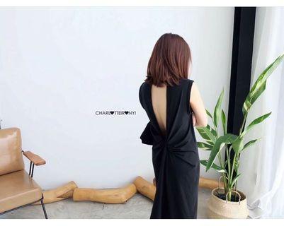 Minimal Twist Back Maxi Dress