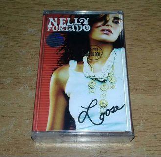 NELLY FURTADO - Loose - Cassette Tape | Avril Lavigne Dido Natalie Imbruglia  Christina Aguilera