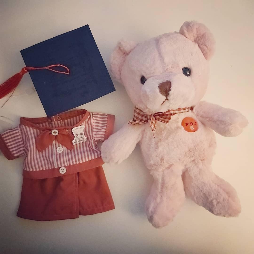 customized graduation bear