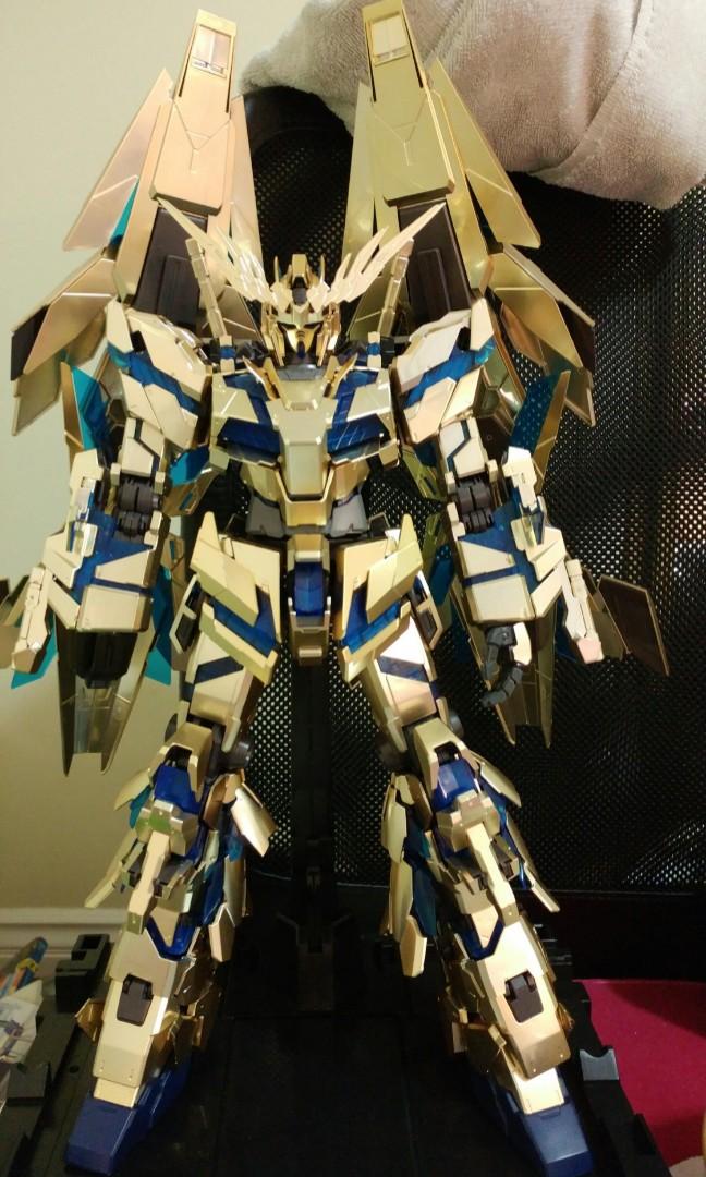 Daban PG 1/60 Unicorn Phenex with Clorme Water Decal (Category: Toys & Collectibles) located in Singapore. Submitted by zaku1001 (Listing ID 258448899, Image 3). Description: Brand New n seal.
