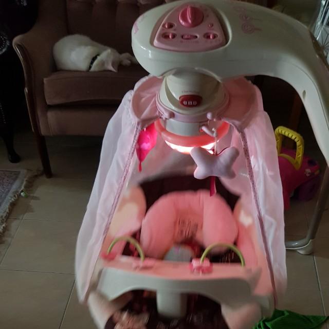 Fisher price butterfly cradle n swing 2025