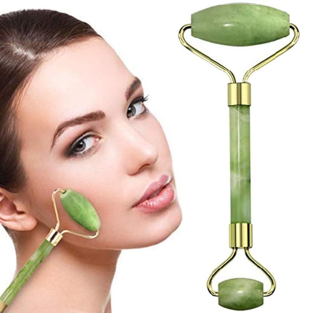 Jade Facial Massage Roller w/ Double Head (Category: Massage Devices) located in Cavite. Submitted by herorganicbeauty (Listing ID 258547457, Image 1). Description: Jade Roller improves blood circulation and collagen production while releasing toxins and allowing your skincare products to absorb more efficiently. Your skin will be left feeling fresh and radiant! ✔Naturally cool to the touch, Jade provides a soothing experience on the skin and lea