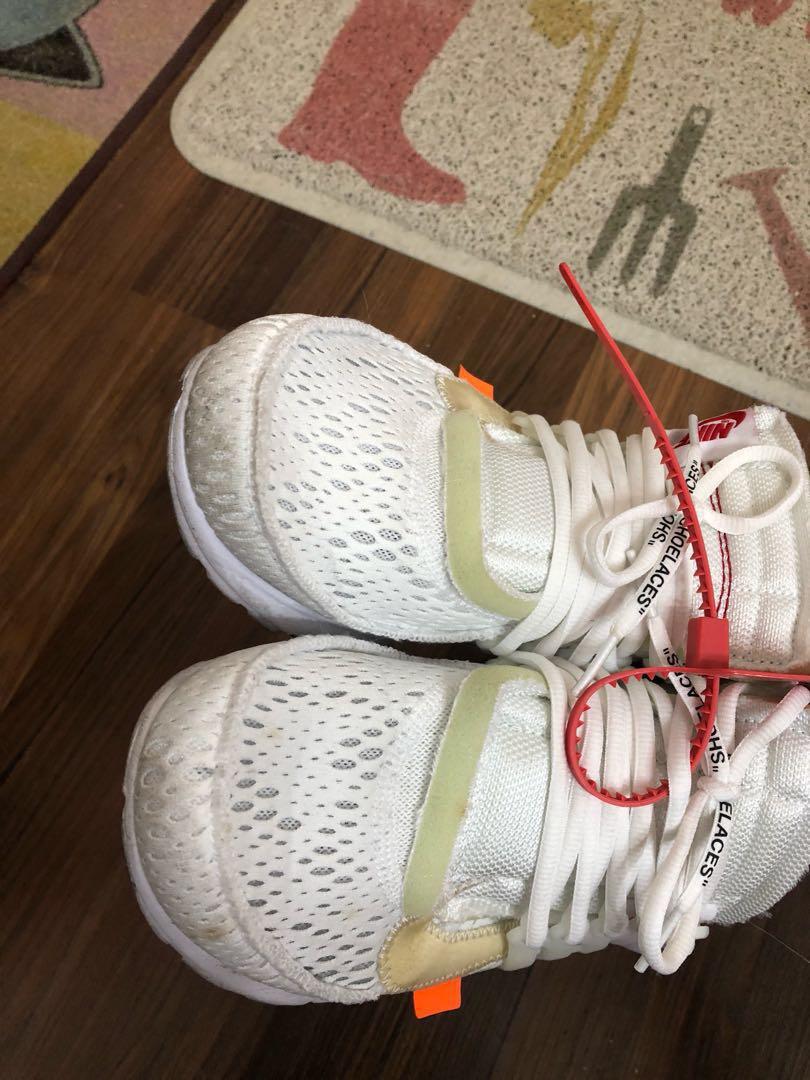 Off white （分類：拖鞋）位於 Hong Kong。 由 janehaha10 提交（商品編號 242373322，圖片 4）。簡介： 6500買 2000放鞋上有少少污跡 。