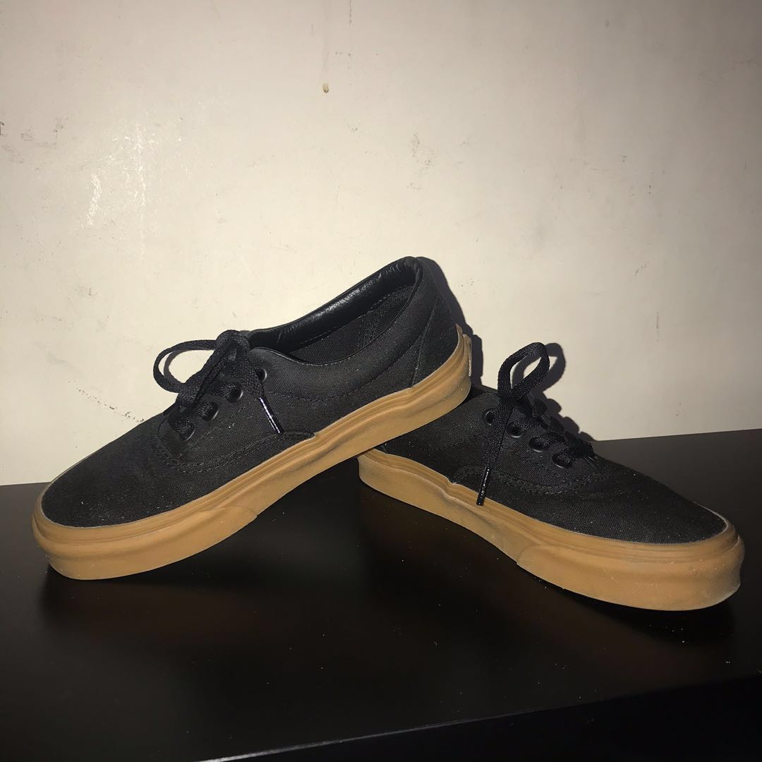 vans with tan sole