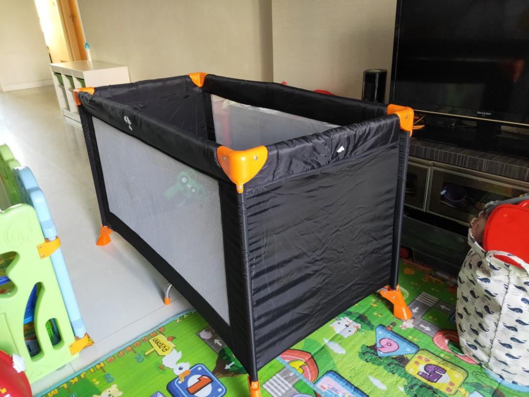 Portable Playpen / Cot, Babies & Kids, Baby Nursery & Kids Furniture