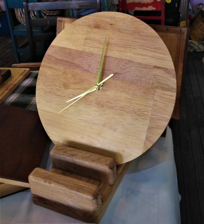Wall Clock Wooden Oak Wood Handmade Full Perfect Circle Design Craft Handmade Goods Accessories On Carousell
