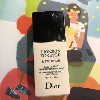 Dior Forever  Diorskin extreme perfection and hold makeup base