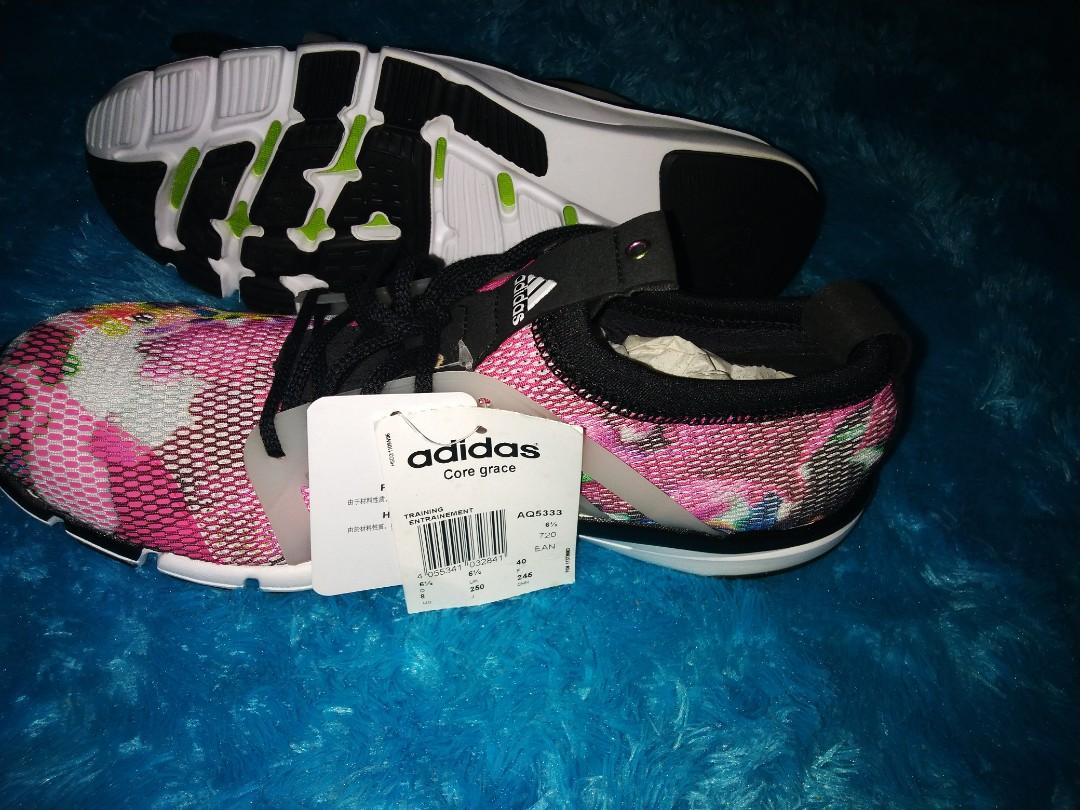 Adidas core Grace Fesyen Wanita Sepatu di Carousell