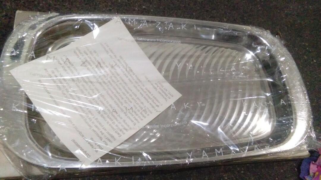 Bnew silver tray vintage (Category: Other Kitchenware & Tableware) located in Las Pinas. Submitted by mommys_koleksyon011 (Listing ID 258697674, Image 3). Description: Bnew vintage silver tray table ware With box in very good condition.