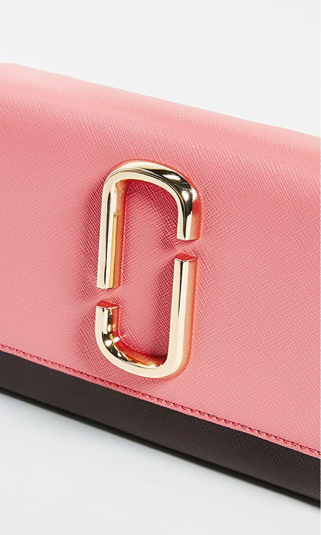 BRAND NEW AUTHENTIC MARC JACOBS SNAPSHOT WALLET ON CHAIN