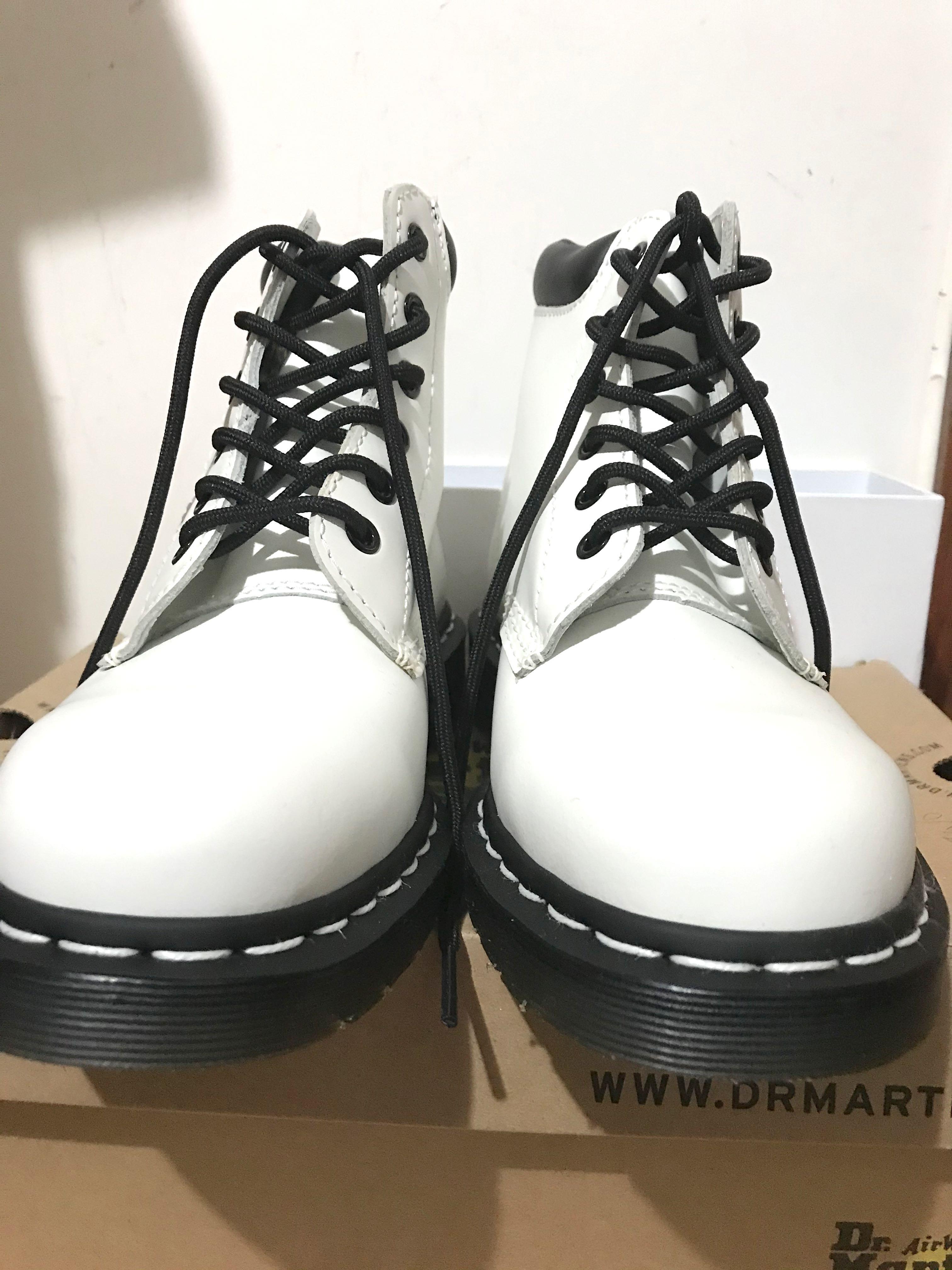Dr martens deals 939 white smooth