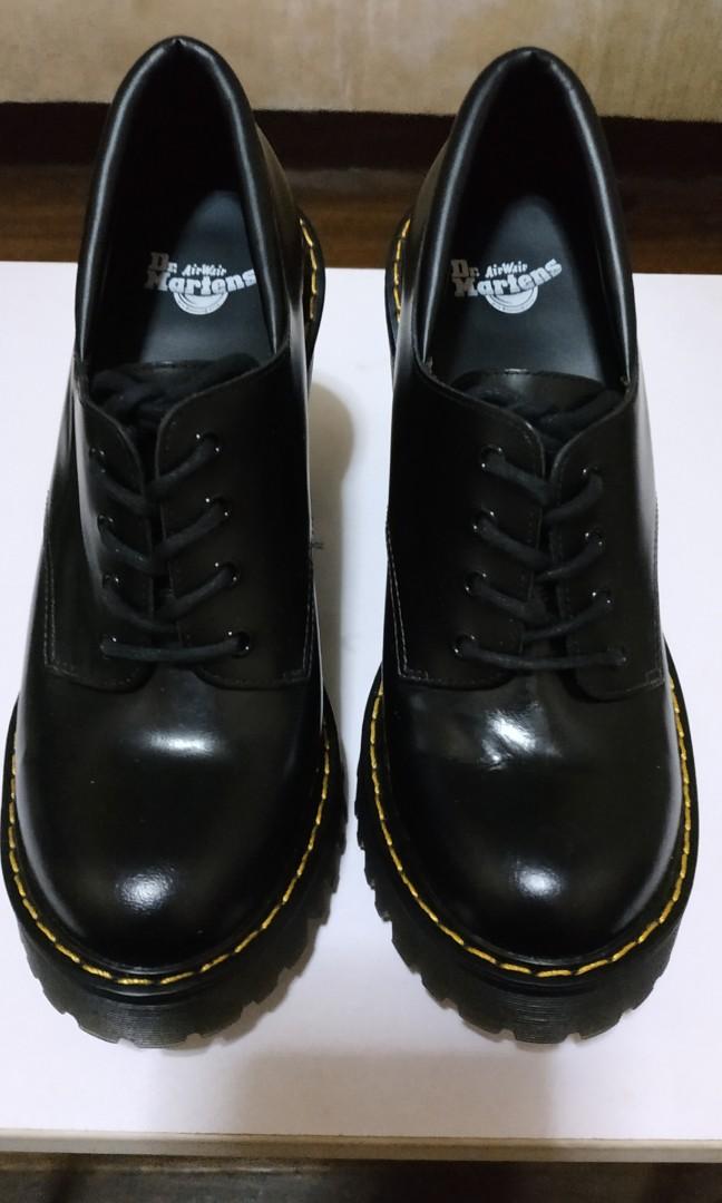 doc martens size 7 womens