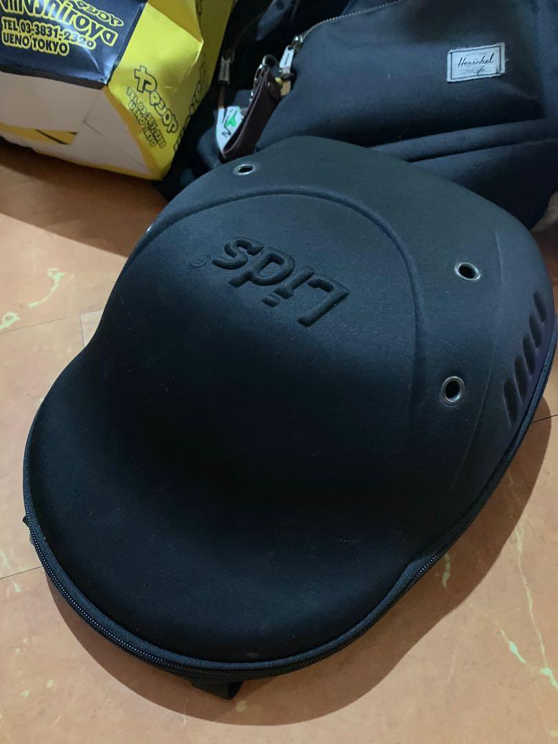lids cap rack
