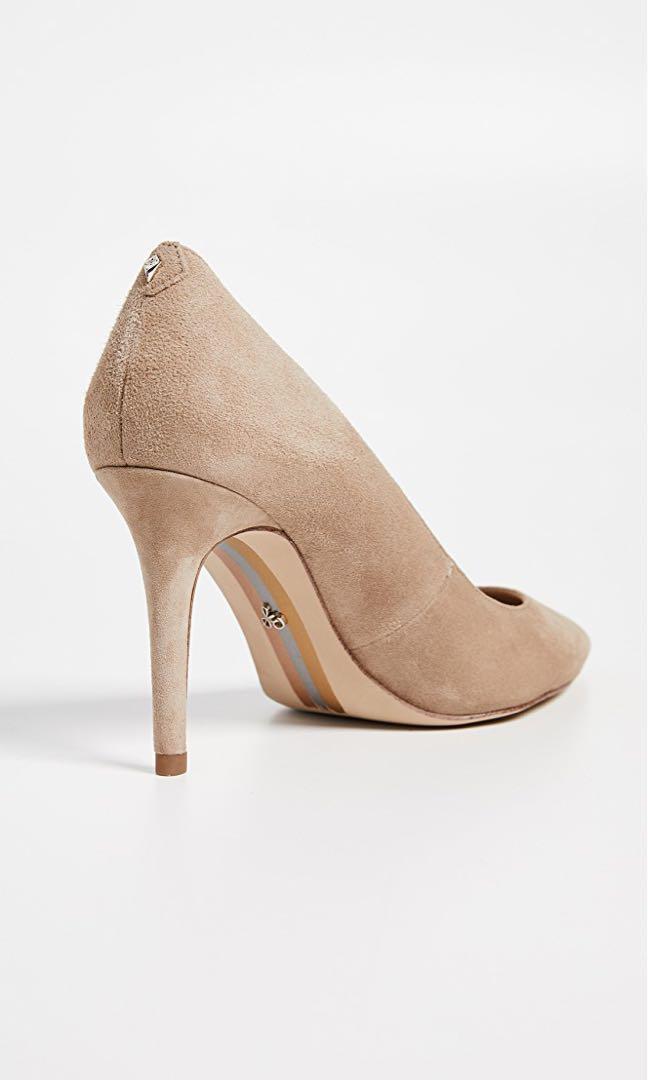 Margie pointed clearance toe pump